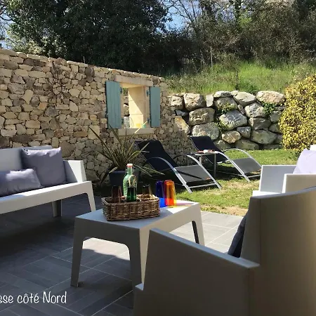 Holiday home Pays Des Senteurs *